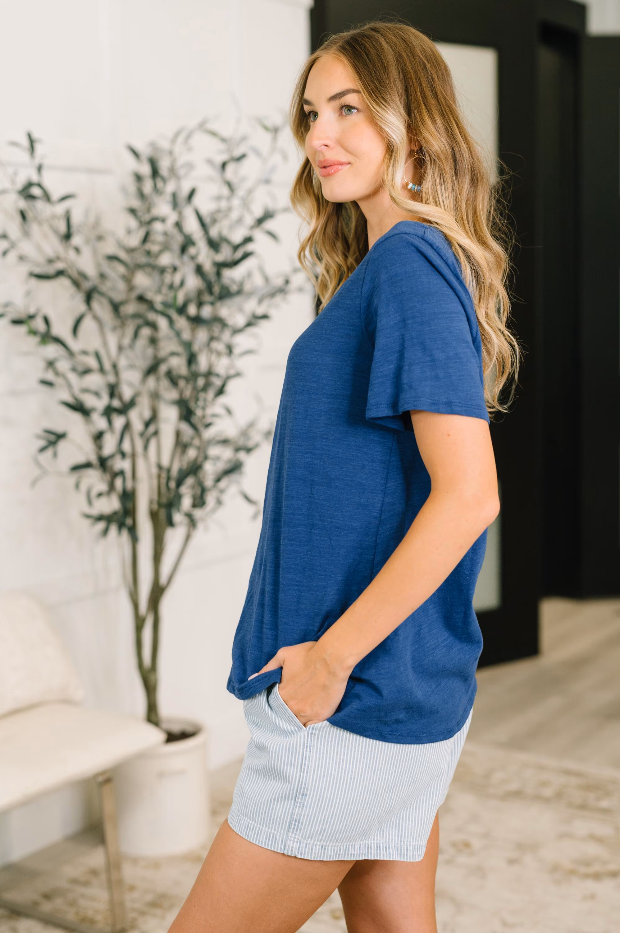 Easy Days V-neck Cotton Tee in Navy — view 4