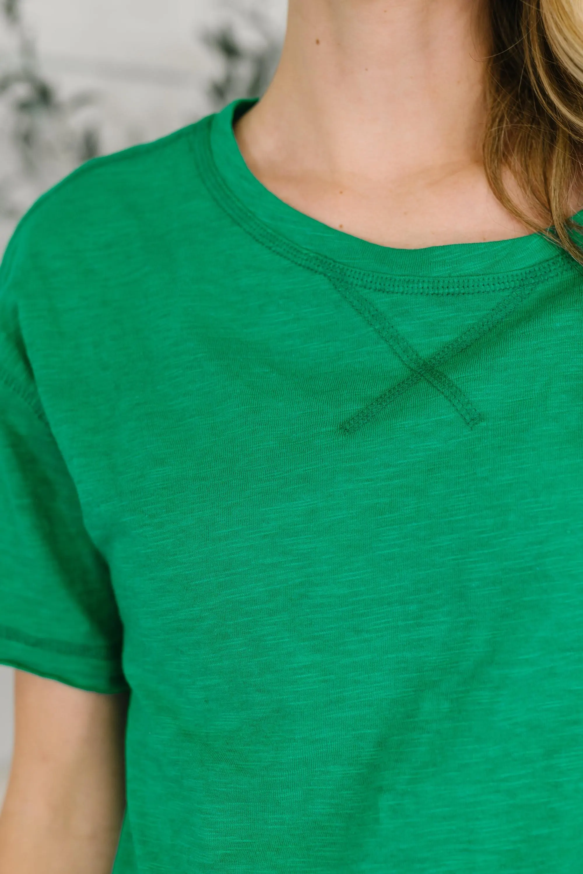 Effortless Edit Cotton Tee in Kelly Green — view 2
